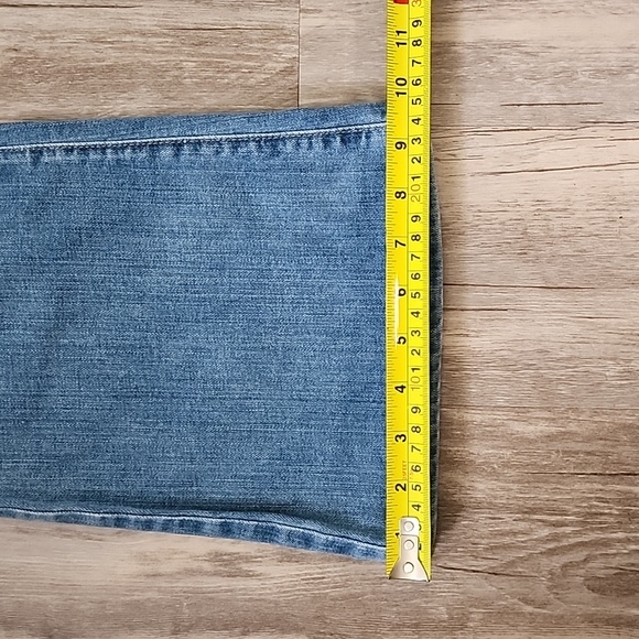 Guess Bootcut Distressed Jeans, Light Blue, Size 29 - Picture 13 of 13